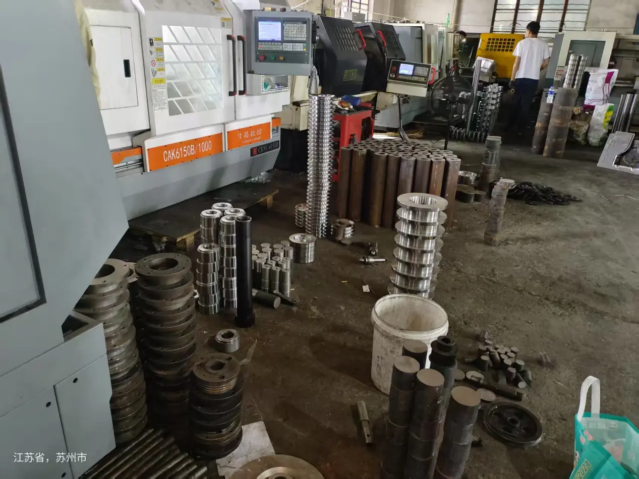 Supply of complete sets of spare parts for refurbishment or assembly of 28 die vertical copper-clad aluminum or aluminum-magnesium alloy fine micro drawing machines