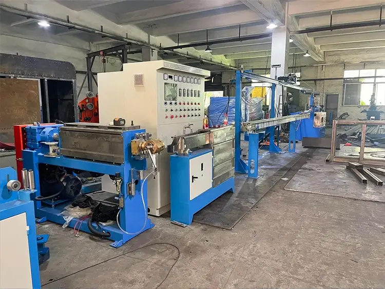 Indonesia's hot-selling cable varieties and matching second-hand cable machinery-18